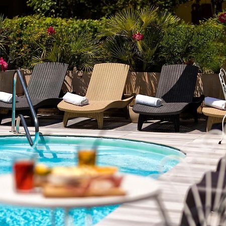 Hotel Condor-New 2024-Con Piscina Ριτσιόνε Εξωτερικό φωτογραφία